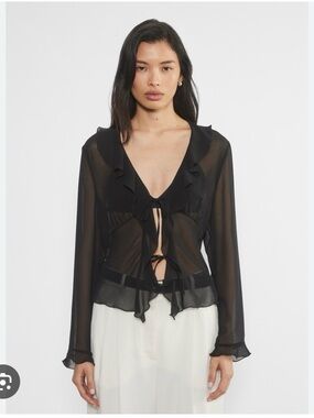 Aritzia Frenchy Blouse